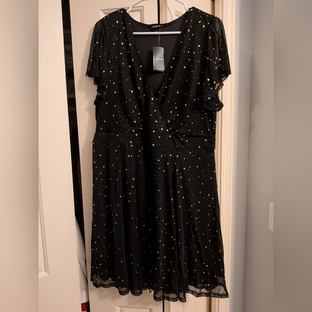 Elegant Black and Gold Women's Dress